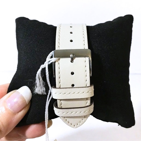 COACH Disney Thumper from Bambi Women’s Watch NWT - Picture 5 of 8